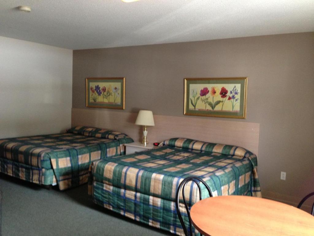 Settler'S Inn & Motel Plaster Rock Εξωτερικό φωτογραφία